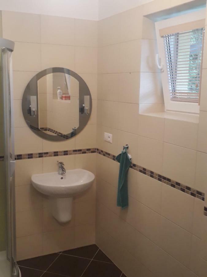 Apartman Naji - Tále Kültér fotó